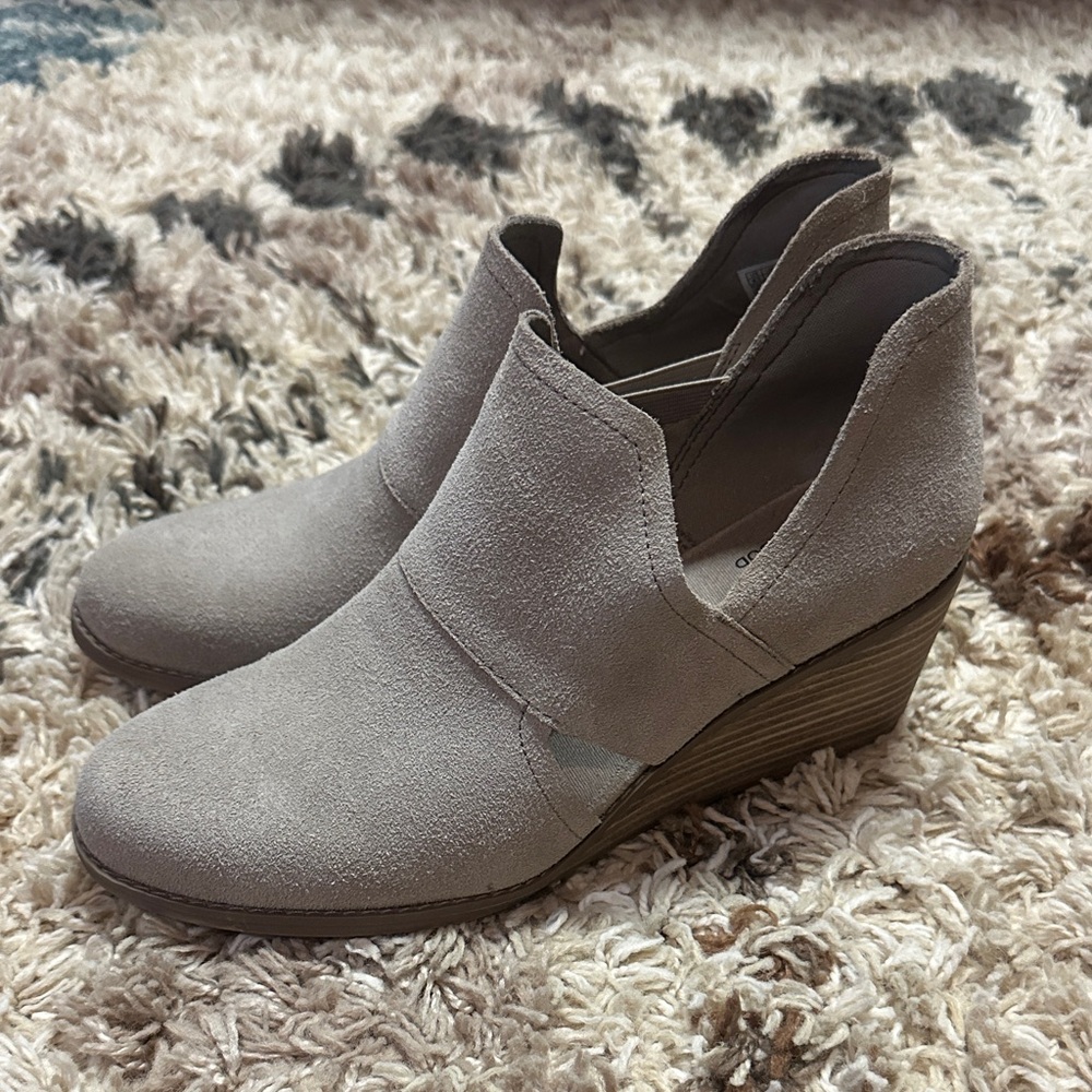 Toms Gray Suede Ankle Booties